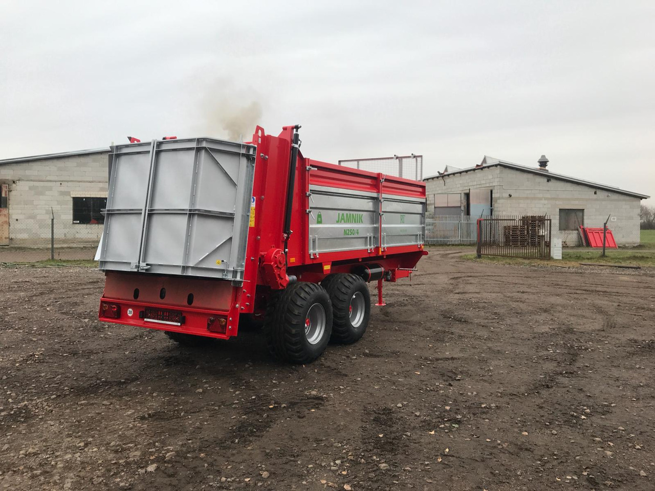 ROLTRANS N 250/4 Jamnik 8t - Гноєрозкидач: фото 1 ROLTRANS N 250/4 Jamnik 8t - Гноєрозкидач: фото 1
