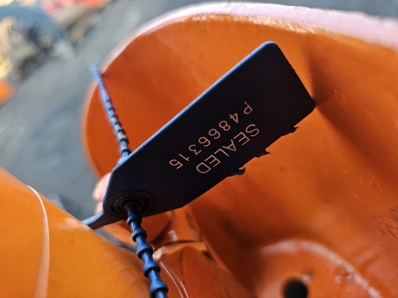 Atlas poliepgrijper 500l orange peel grapple atlas mhl - Грейфер: фото 5 Atlas poliepgrijper 500l orange peel grapple atlas mhl - Грейфер: фото 5