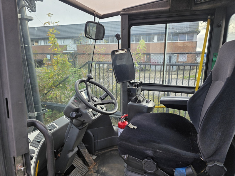 Kalmar DCE 55-6HM diesel heftruck kalmar forklift diesel 5.5 ton - Дизельний навантажувач: фото 5 Kalmar DCE 55-6HM diesel heftruck kalmar forklift diesel 5.5 ton - Дизельний навантажувач: фото 5