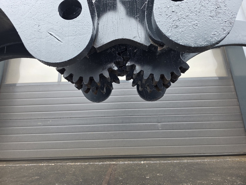 Liebherr gm20c refurbisch log grapple wood grab liebherr lh - Захват в категорії Будівельна техніка: фото 4 Liebherr gm20c refurbisch log grapple wood grab liebherr lh - Захват в категорії Будівельна техніка: фото 4