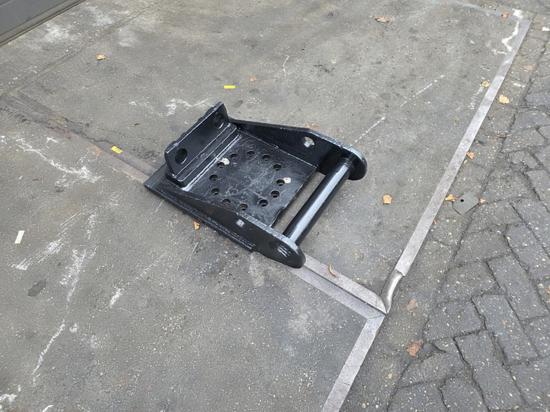 Kopplaat lehnhof ms10 adaptor plate lehnhof ms10 - Зчіпний пристрій в категорії Сільськогосподарська техніка: фото 3 Kopplaat lehnhof ms10 adaptor plate lehnhof ms10 - Зчіпний пристрій в категорії Сільськогосподарська техніка: фото 3