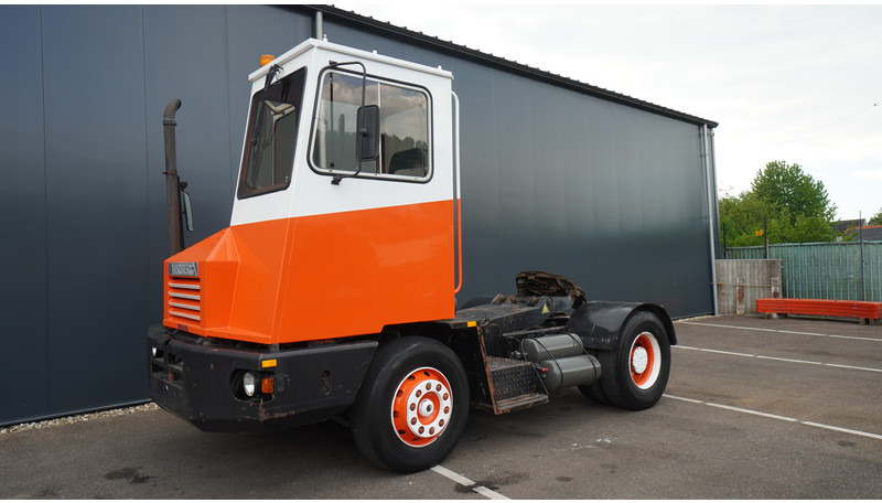 Terberg YT SL 1020 - Будівельна техніка: фото 3 Terberg YT SL 1020 - Будівельна техніка: фото 3