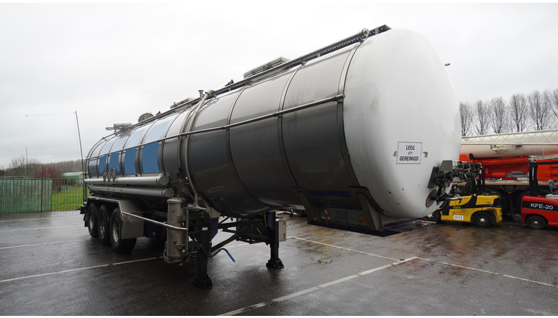 Burg 3 AXLE WATER TANK 32.000LTR - Напівпричіп цистерна: фото 3 Burg 3 AXLE WATER TANK 32.000LTR - Напівпричіп цистерна: фото 3