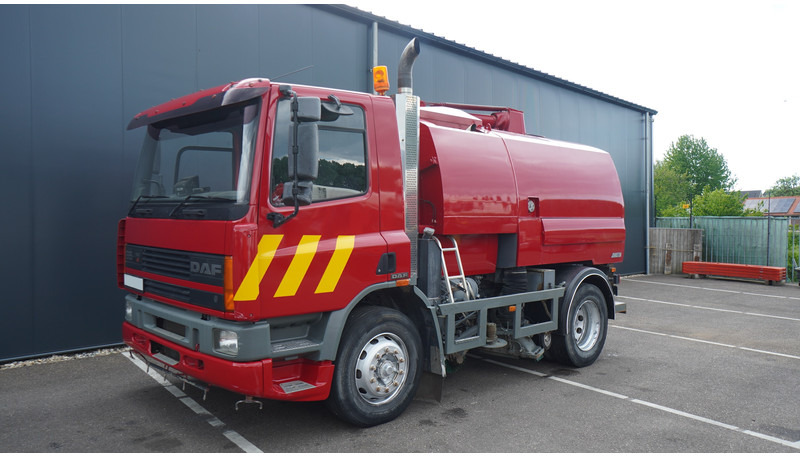 DAF 65.180 ATI STREET SWEPER RH DRIVE MANUAL GARBOX 96.000KM - Підмітально-прибиральна машина: фото 3 DAF 65.180 ATI STREET SWEPER RH DRIVE MANUAL GARBOX 96.000KM - Підмітально-прибиральна машина: фото 3