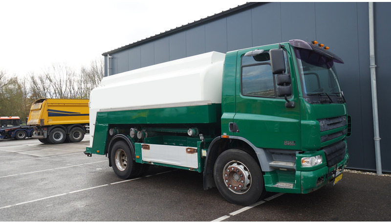 DAF 75.250 FUEL TANK TRUCK 11.300LTR 783.400KM - Вантажівка цистерна: фото 4 DAF 75.250 FUEL TANK TRUCK 11.300LTR 783.400KM - Вантажівка цистерна: фото 4