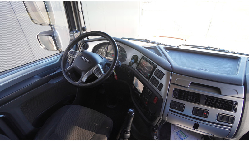 DAF XF460 8X2 HOOKARM SYSTEM TRUCK - Гаковий мультиліфт вантажівка: фото 4 DAF XF460 8X2 HOOKARM SYSTEM TRUCK - Гаковий мультиліфт вантажівка: фото 4