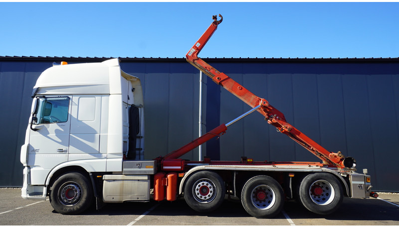 DAF XF460 8X2 HOOKARM SYSTEM TRUCK - Гаковий мультиліфт вантажівка: фото 1 DAF XF460 8X2 HOOKARM SYSTEM TRUCK - Гаковий мультиліфт вантажівка: фото 1