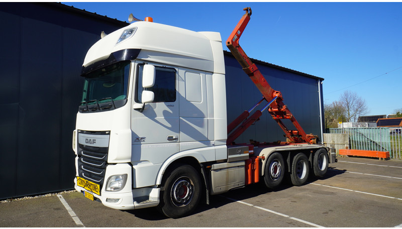 DAF XF460 8X2 HOOKARM SYSTEM TRUCK - Гаковий мультиліфт вантажівка: фото 2 DAF XF460 8X2 HOOKARM SYSTEM TRUCK - Гаковий мультиліфт вантажівка: фото 2