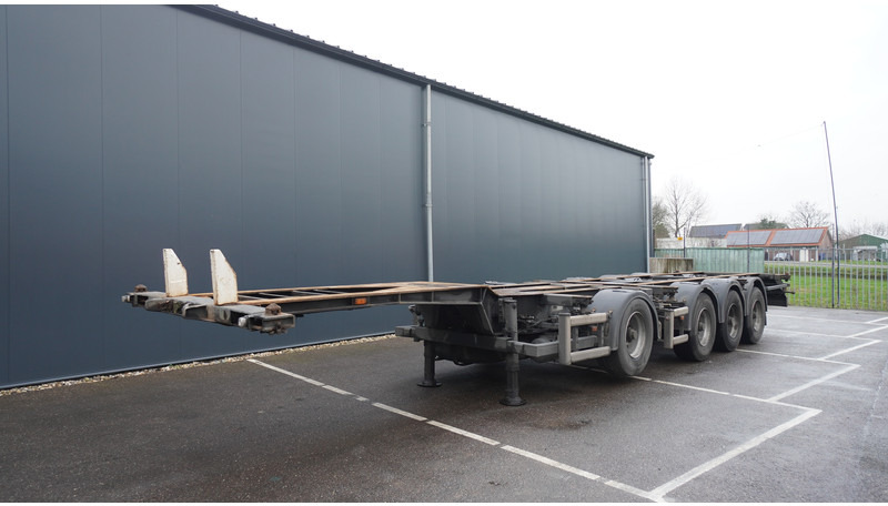 Floor 4 AXLE BREAKER CONTAINER TRAILER - Контейнеровоз/ Змінний кузов напівпричіп: фото 2 Floor 4 AXLE BREAKER CONTAINER TRAILER - Контейнеровоз/ Змінний кузов напівпричіп: фото 2