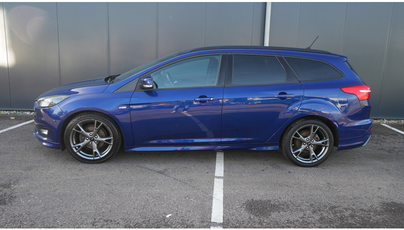 Ford Focus WAGON 1.5TDCI ST-Line - Мікроавтобус, Пасажирський фургон: фото 1 Ford Focus WAGON 1.5TDCI ST-Line - Мікроавтобус, Пасажирський фургон: фото 1