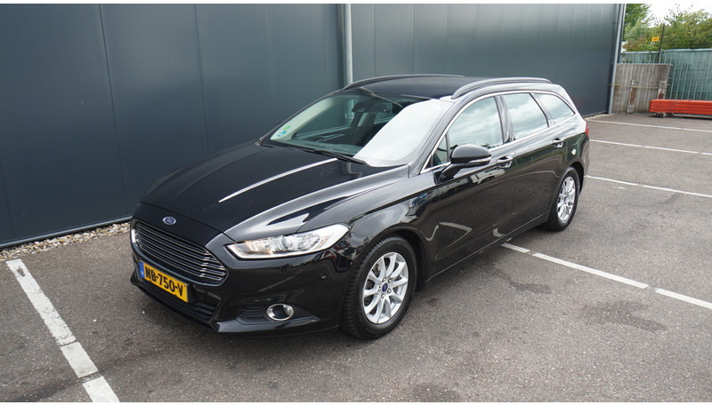 Ford Mondeo 1.5 TDCi Trend Lease Edition - Мікроавтобус, Пасажирський фургон: фото 3 Ford Mondeo 1.5 TDCi Trend Lease Edition - Мікроавтобус, Пасажирський фургон: фото 3