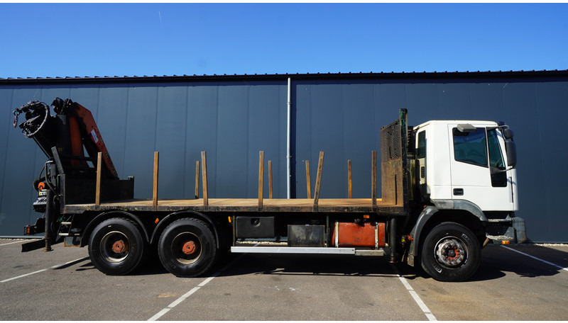 Iveco EUROTRAKKER CURSOR 350 6X4 FLATBED WITH PALFINGER PK 20002 CRANE - Вантажівка з маніпулятором: фото 4 Iveco EUROTRAKKER CURSOR 350 6X4 FLATBED WITH PALFINGER PK 20002 CRANE - Вантажівка з маніпулятором: фото 4