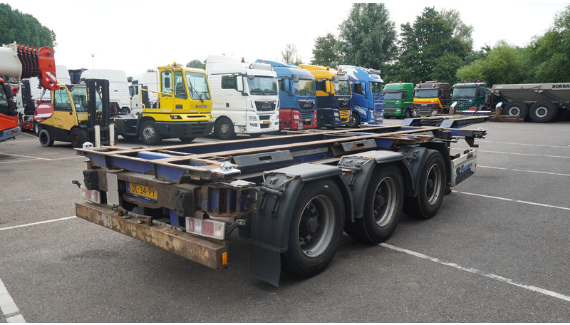 Krone 3 AXLE CONTAINER TRANSPORT TRAILER EXTENDABLE 45 FT - Контейнеровоз/ Змінний кузов напівпричіп: фото 5 Krone 3 AXLE CONTAINER TRANSPORT TRAILER EXTENDABLE 45 FT - Контейнеровоз/ Змінний кузов напівпричіп: фото 5