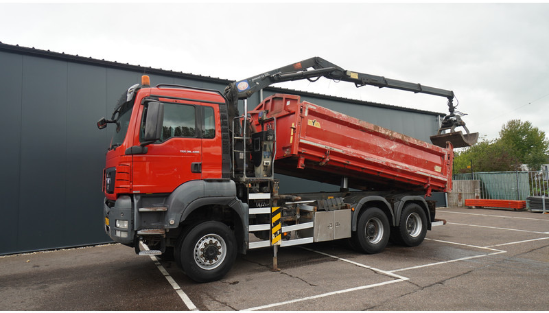 MAN TGS 28.400 6X6 2 SIDE TIPPER WITH HMF 1643 CRANE 376.400KM - Вантажівка з маніпулятором: фото 3 MAN TGS 28.400 6X6 2 SIDE TIPPER WITH HMF 1643 CRANE 376.400KM - Вантажівка з маніпулятором: фото 3