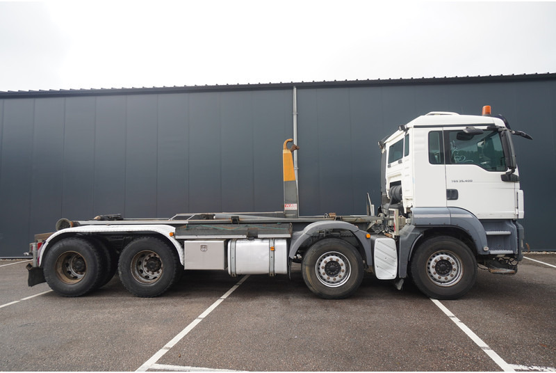MAN TGS 35.400 8x4 HOOKARM SYSTEM MANUAL GEARBOX - Гаковий мультиліфт вантажівка: фото 4 MAN TGS 35.400 8x4 HOOKARM SYSTEM MANUAL GEARBOX - Гаковий мультиліфт вантажівка: фото 4