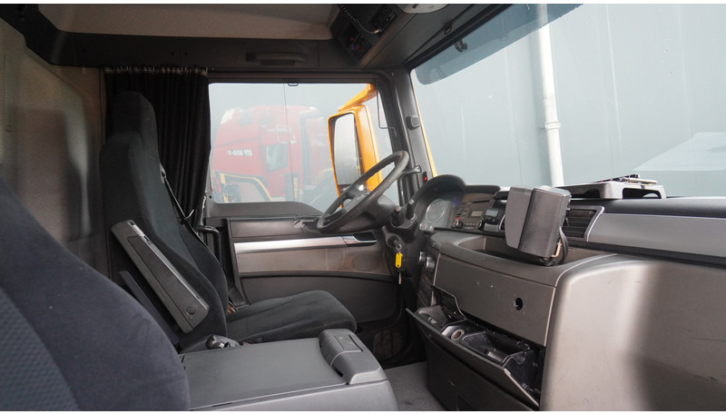 MAN TGS 35.440 8X4 2 SIDE TIPPER WITH HMF Z 1943 CRANE 415.000KM - Вантажівка з маніпулятором: фото 5 MAN TGS 35.440 8X4 2 SIDE TIPPER WITH HMF Z 1943 CRANE 415.000KM - Вантажівка з маніпулятором: фото 5