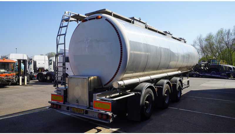 Magyar 3 AXLE FOOD TANK TRAILER 41.410LTR - Напівпричіп цистерна: фото 5 Magyar 3 AXLE FOOD TANK TRAILER 41.410LTR - Напівпричіп цистерна: фото 5