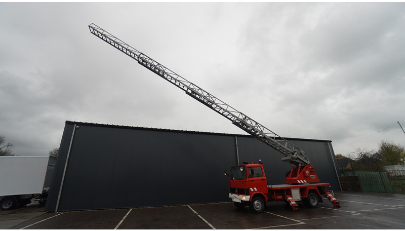 Mercedes-Benz 809 FIRE LADDER TRUCK 13.100KM MANUAL GEARBOX - Пожежна машина: фото 2 Mercedes-Benz 809 FIRE LADDER TRUCK 13.100KM MANUAL GEARBOX - Пожежна машина: фото 2