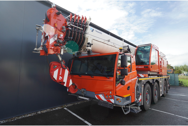 Tadano-Faun ATF60G-3 6X6X6 WITH JIB - Вантажівка з маніпулятором: фото 2 Tadano-Faun ATF60G-3 6X6X6 WITH JIB - Вантажівка з маніпулятором: фото 2