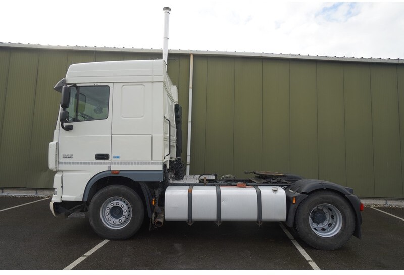 DAF XF 105.460 FT SPACECAB RETARDER PTO - Тягач: фото 1 DAF XF 105.460 FT SPACECAB RETARDER PTO - Тягач: фото 1