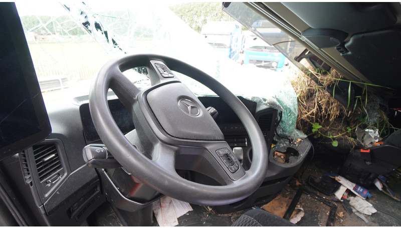 Mercedes-Benz ACTROS 1942 DAMAGED VEHICLE - Тягач: фото 5 Mercedes-Benz ACTROS 1942 DAMAGED VEHICLE - Тягач: фото 5