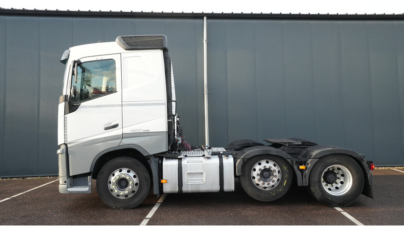 Volvo FH 420 6X2 ADR 881.000KM - Тягач: фото 1 Volvo FH 420 6X2 ADR 881.000KM - Тягач: фото 1