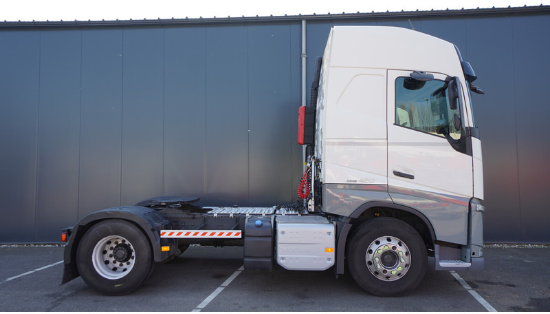 Volvo FH 420 ADR 841.000KM EURO 6 - Тягач: фото 2 Volvo FH 420 ADR 841.000KM EURO 6 - Тягач: фото 2