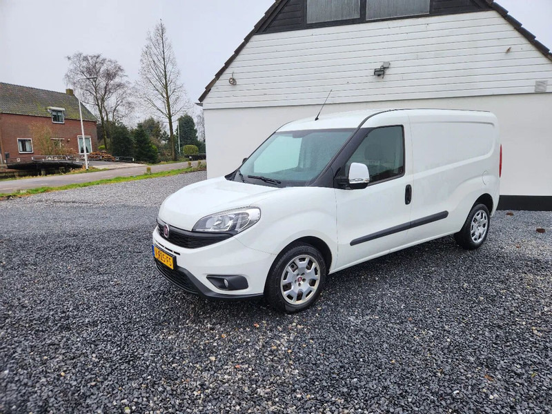 Fiat Doblò Maxi, 2017, 188000km, Airco,Parksens, Tuv. First owner - Легковий фургон: фото 1 Fiat Doblò Maxi, 2017, 188000km, Airco,Parksens, Tuv. First owner - Легковий фургон: фото 1