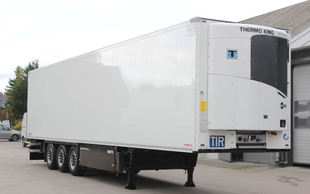 Schmitz Cargobull FP 60 V7 Thermo King SLXi 300 / JAK NOWA / ŚCIANA 7 CM / - Рефрижератор напівпричіп: фото 5 Schmitz Cargobull FP 60 V7 Thermo King SLXi 300 / JAK NOWA / ŚCIANA 7 CM / - Рефрижератор напівпричіп: фото 5