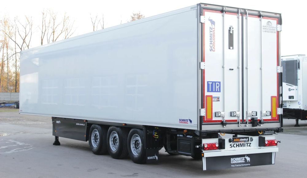 Schmitz Cargobull FP 60 V7 Thermo King SLXi 300 / JAK NOWA / ŚCIANA 7 CM / - Рефрижератор напівпричіп: фото 3 Schmitz Cargobull FP 60 V7 Thermo King SLXi 300 / JAK NOWA / ŚCIANA 7 CM / - Рефрижератор напівпричіп: фото 3