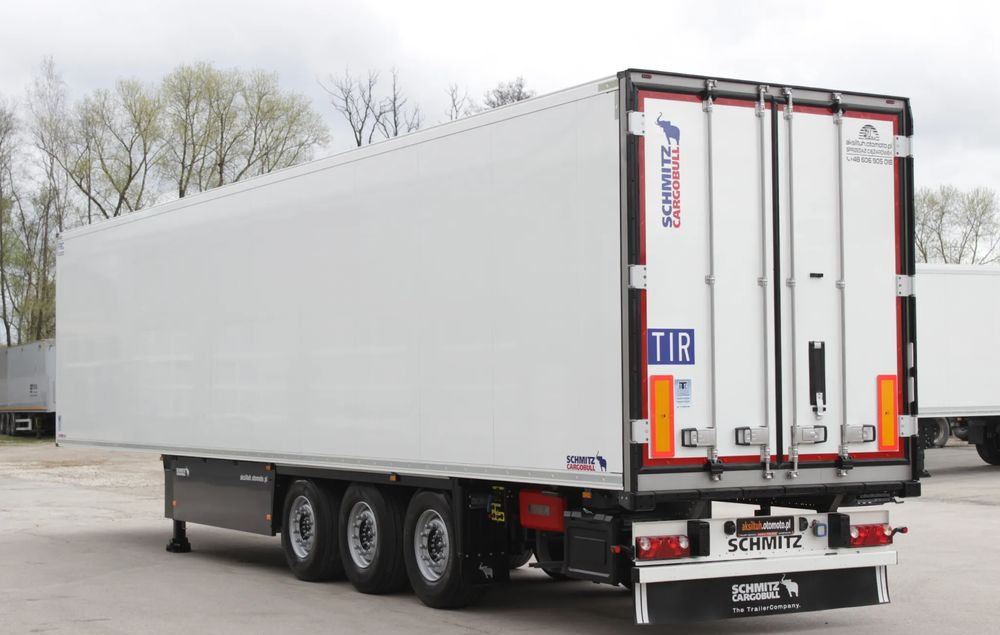Schmitz Cargobull / Thermo King SLXe 300 / FP 60 / 7 cm Ściana / SUPER STAN / - Рефрижератор напівпричіп: фото 4 Schmitz Cargobull / Thermo King SLXe 300 / FP 60 / 7 cm Ściana / SUPER STAN / - Рефрижератор напівпричіп: фото 4