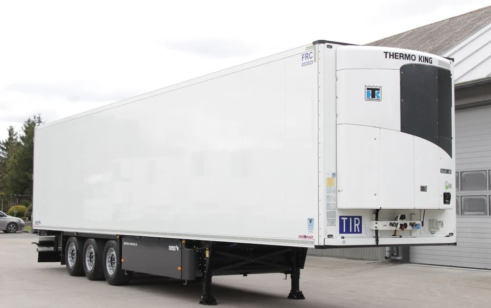 Schmitz Cargobull / Thermo King SLXe 300 / FP 60 / 7 cm Ściana / SUPER STAN / - Рефрижератор напівпричіп: фото 3 Schmitz Cargobull / Thermo King SLXe 300 / FP 60 / 7 cm Ściana / SUPER STAN / - Рефрижератор напівпричіп: фото 3