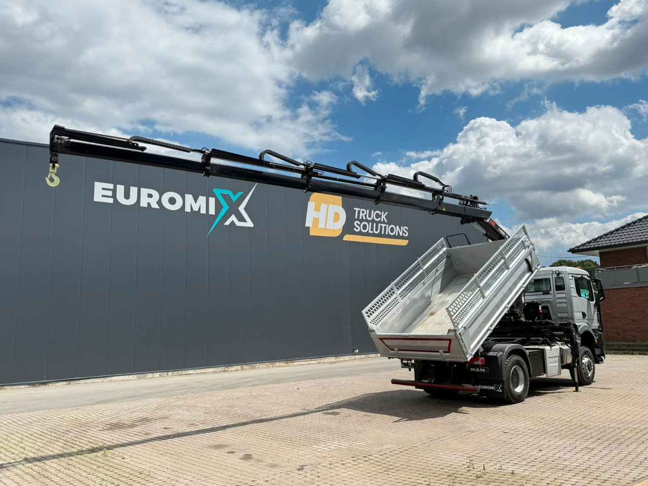 MAN TGS 18.400 TG3 4x4 Euro6e Hiab X-HiDuo 138DS-4 - Самоскид вантажівка, Вантажівка з маніпулятором: фото 5 MAN TGS 18.400 TG3 4x4 Euro6e Hiab X-HiDuo 138DS-4 - Самоскид вантажівка, Вантажівка з маніпулятором: фото 5