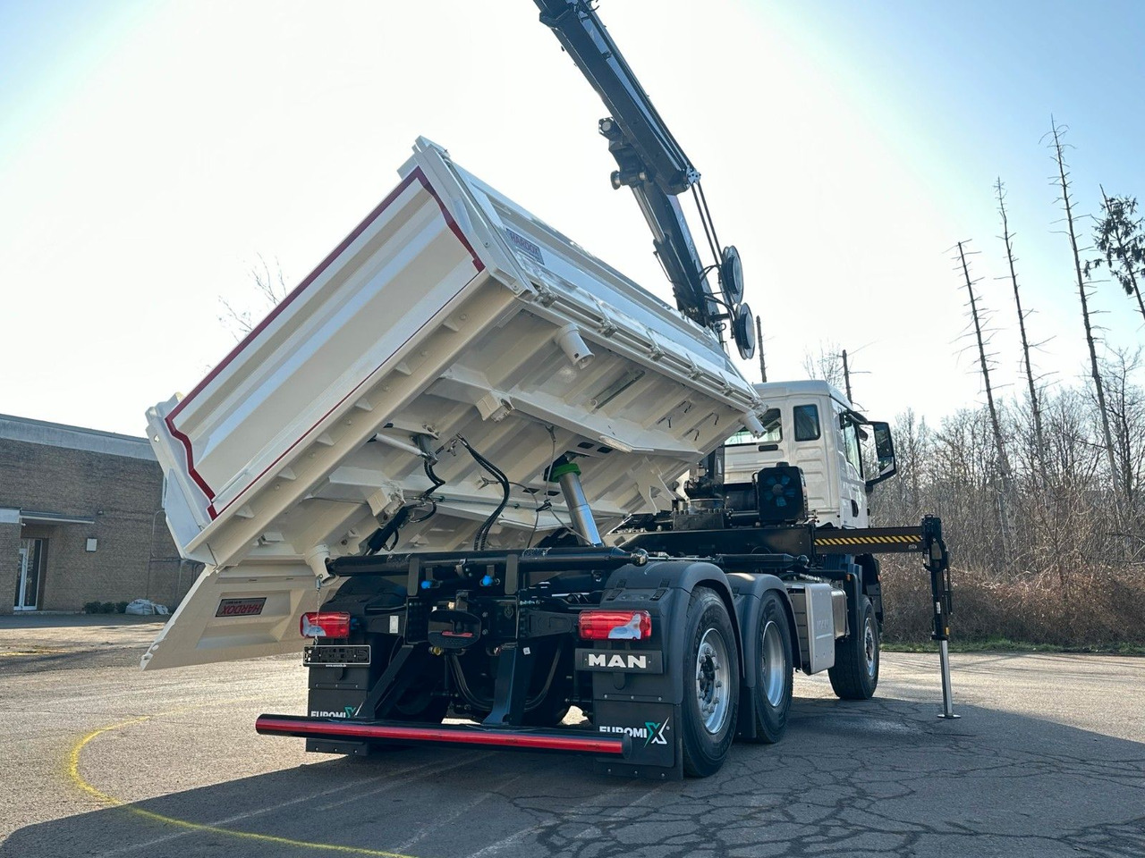 MAN TGS 28.440 6x4-4 / 3-Seiten- Kipper EuromixMTP - Самоскид вантажівка: фото 4 MAN TGS 28.440 6x4-4 / 3-Seiten- Kipper EuromixMTP - Самоскид вантажівка: фото 4