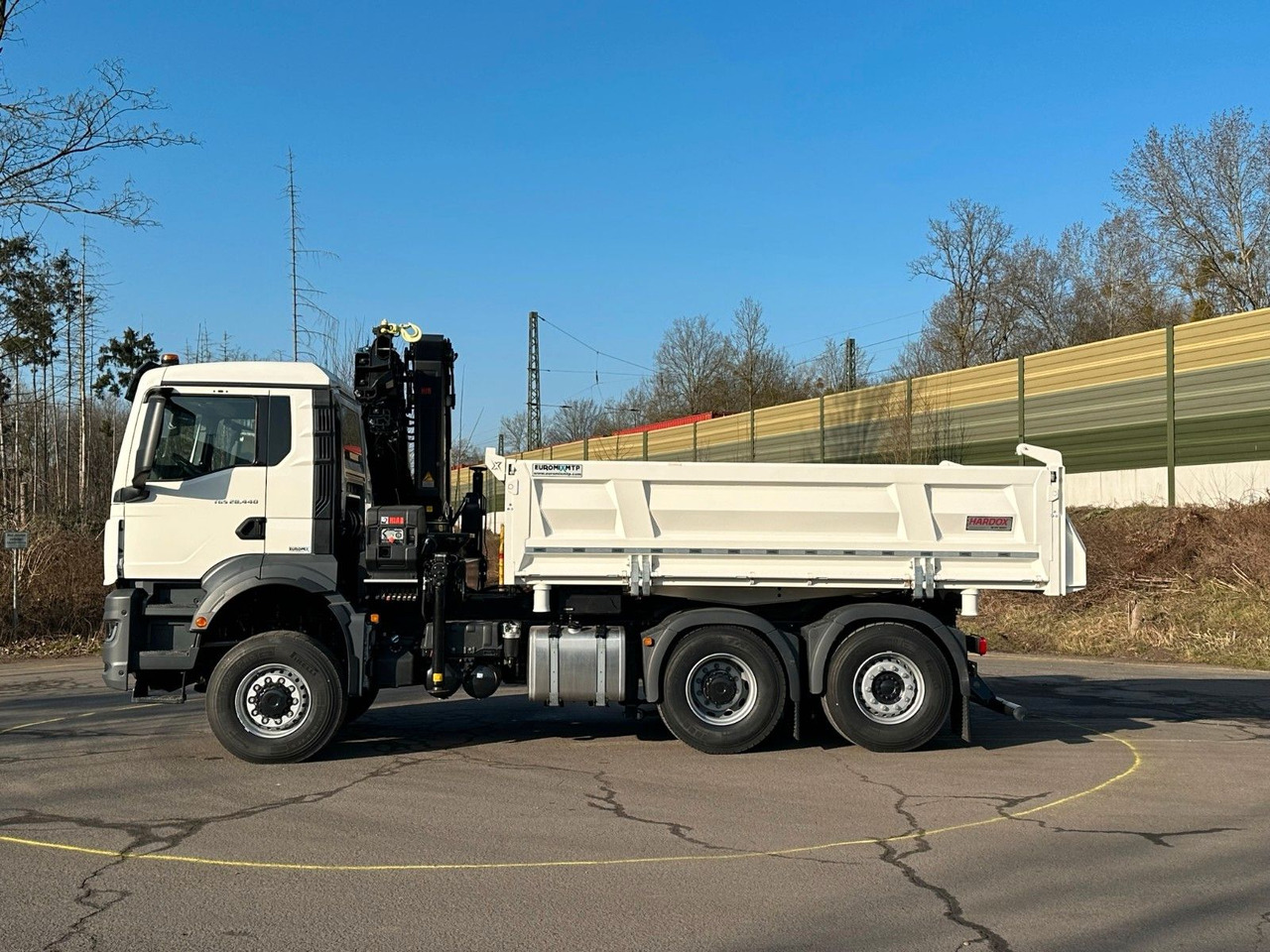 MAN TGS 28.440 6x4-4/3-Seiten- Kipper / Hiab 228-6 - Самоскид вантажівка, Вантажівка з маніпулятором: фото 3 MAN TGS 28.440 6x4-4/3-Seiten- Kipper / Hiab 228-6 - Самоскид вантажівка, Вантажівка з маніпулятором: фото 3