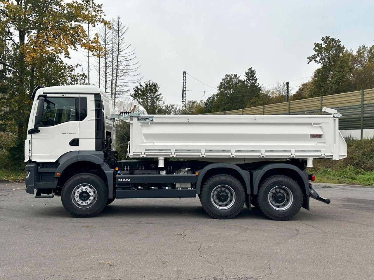 MAN TGS 33.440 6x4 /Euro6 3-Seiten-Kipper EuromixMTP - Самоскид вантажівка: фото 3 MAN TGS 33.440 6x4 /Euro6 3-Seiten-Kipper EuromixMTP - Самоскид вантажівка: фото 3