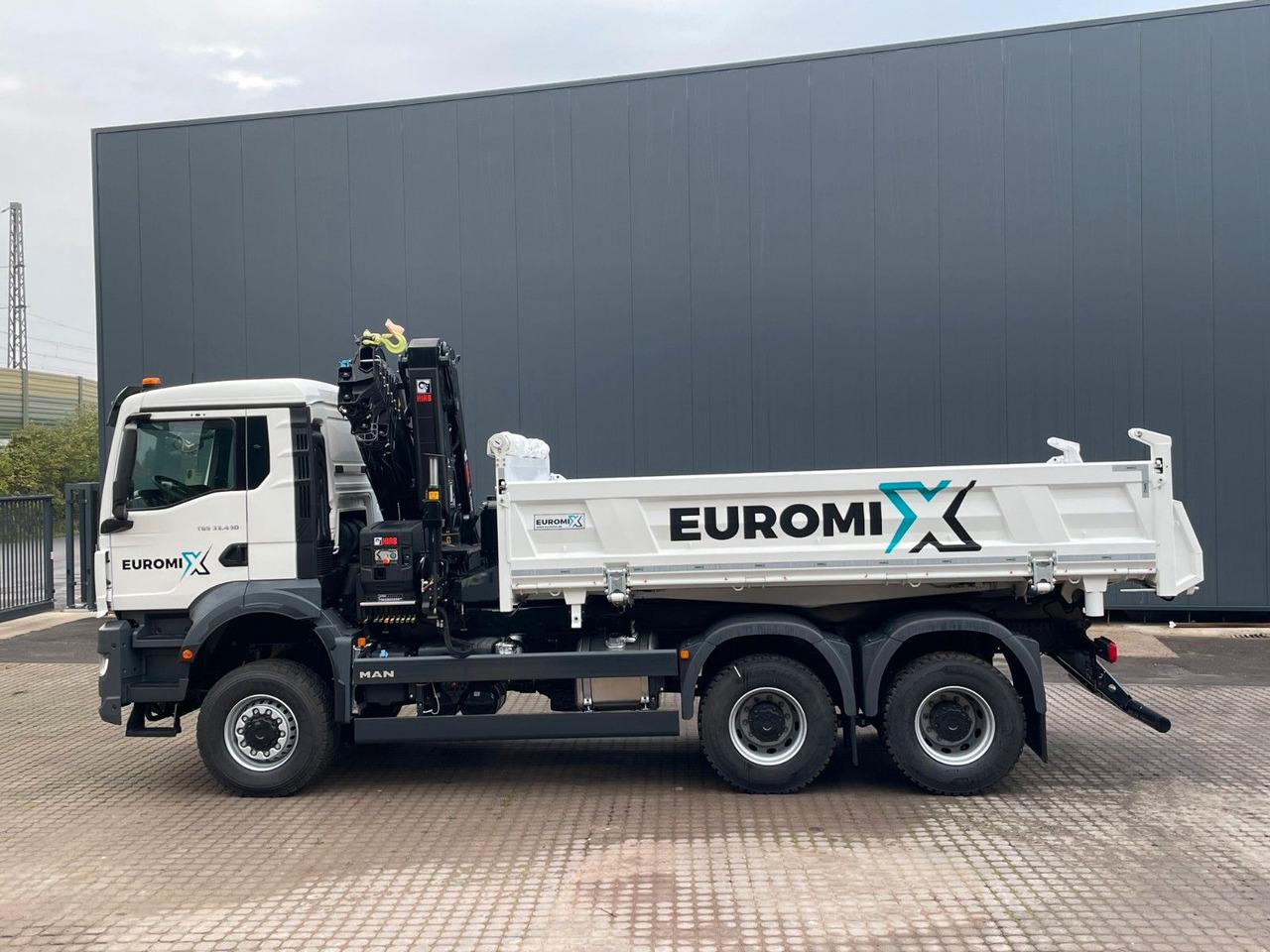 MAN TGS 33.440 6x6 /3-Seiten- Kipper / HIAB 228-6 - Самоскид вантажівка, Вантажівка з маніпулятором: фото 2 MAN TGS 33.440 6x6 /3-Seiten- Kipper / HIAB 228-6 - Самоскид вантажівка, Вантажівка з маніпулятором: фото 2