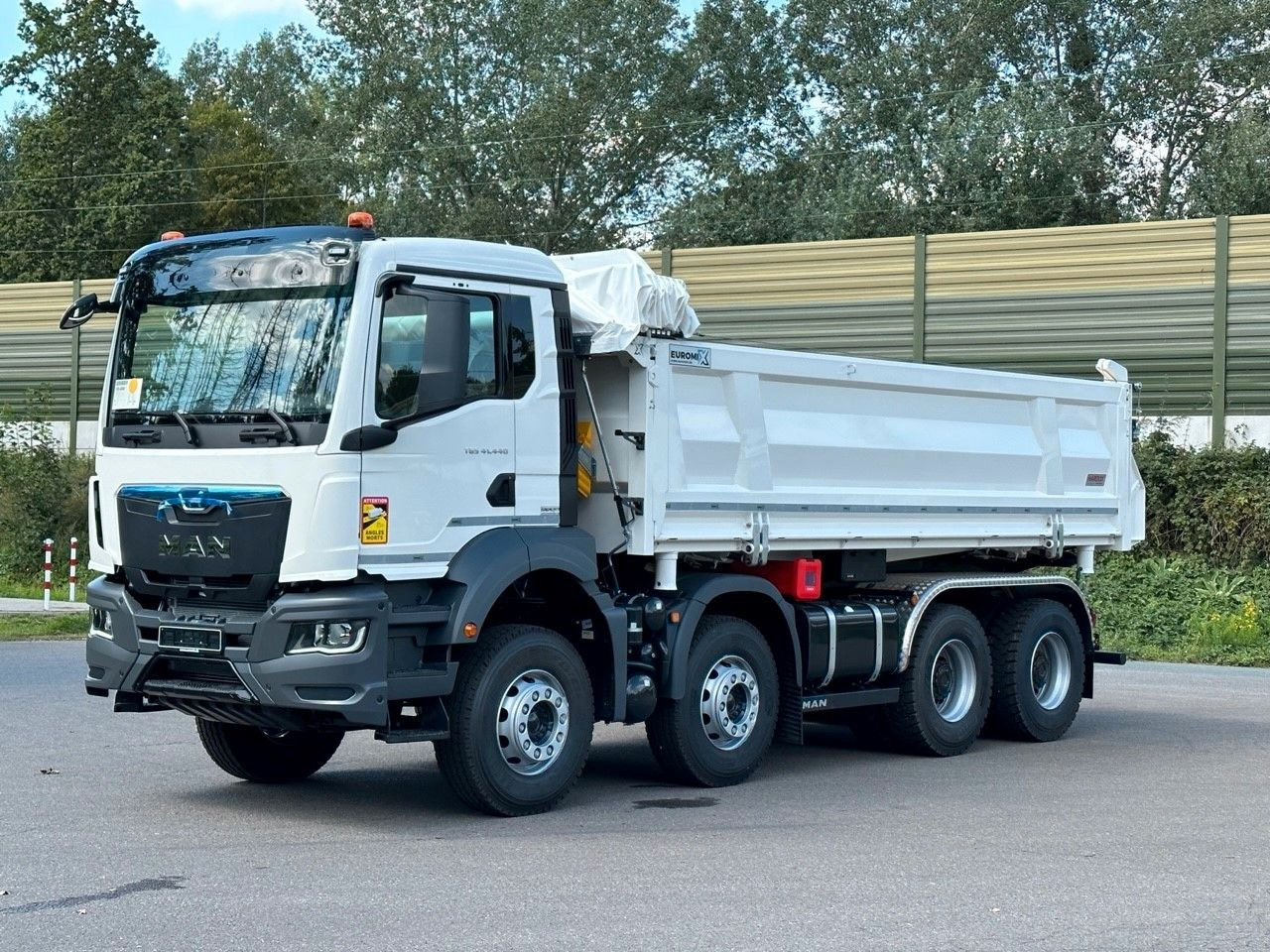 MAN TGS 41.440 8x4 EuromixMTP 3-Seiten-Kipper - Самоскид вантажівка: фото 2 MAN TGS 41.440 8x4 EuromixMTP 3-Seiten-Kipper - Самоскид вантажівка: фото 2
