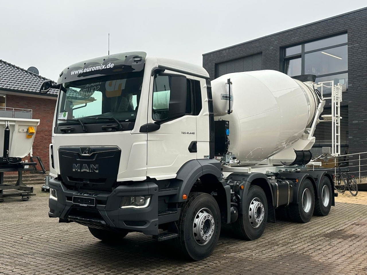 MAN TGS 41.480 8x4 WECHSELSYSTEM KIPPER+MISCHER - Самоскид вантажівка: фото 3 MAN TGS 41.480 8x4 WECHSELSYSTEM KIPPER+MISCHER - Самоскид вантажівка: фото 3