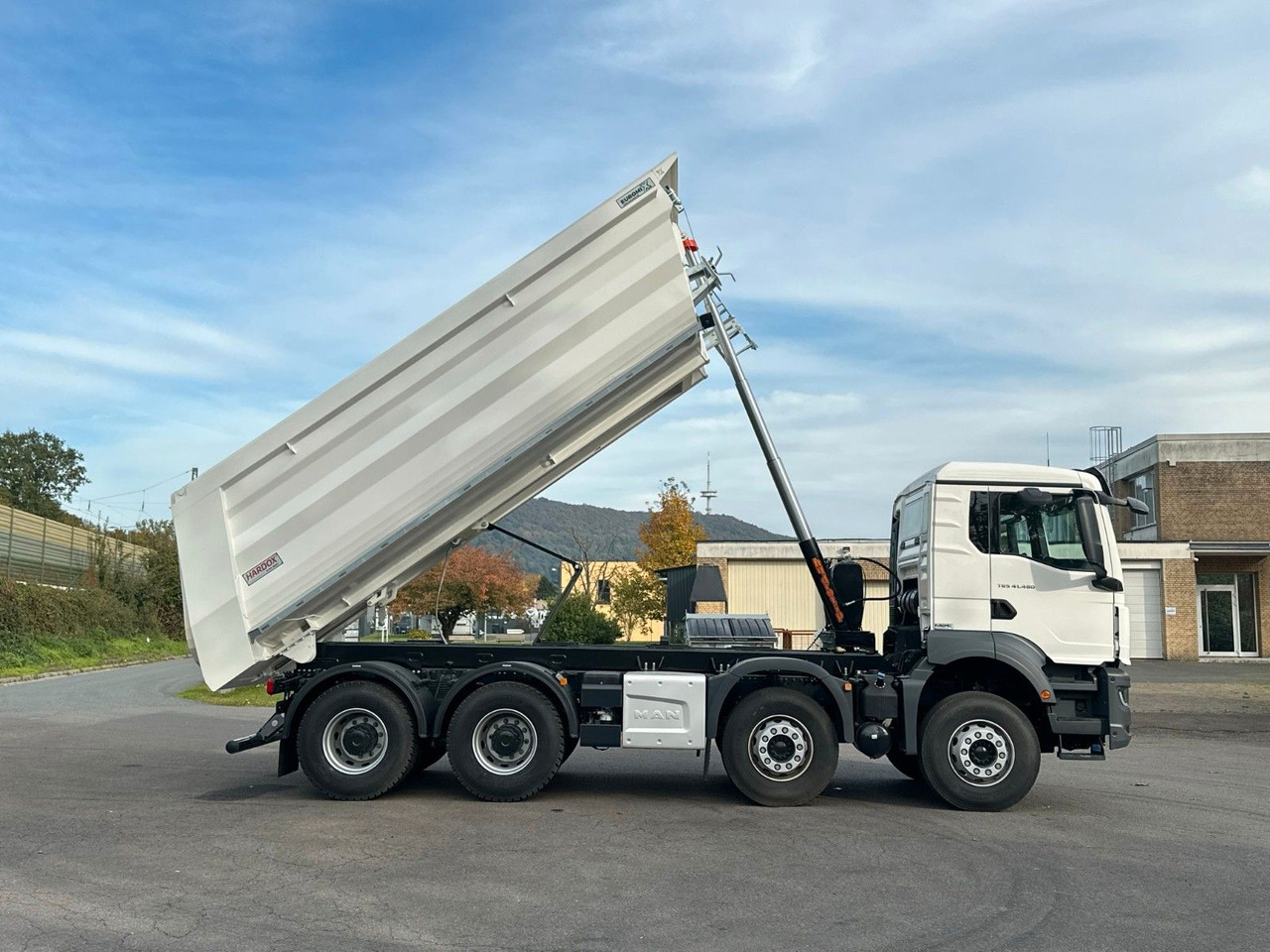 Самоскид вантажівка MAN TGS 41.520 BB 8X4 Euromix Retarder: фото 7