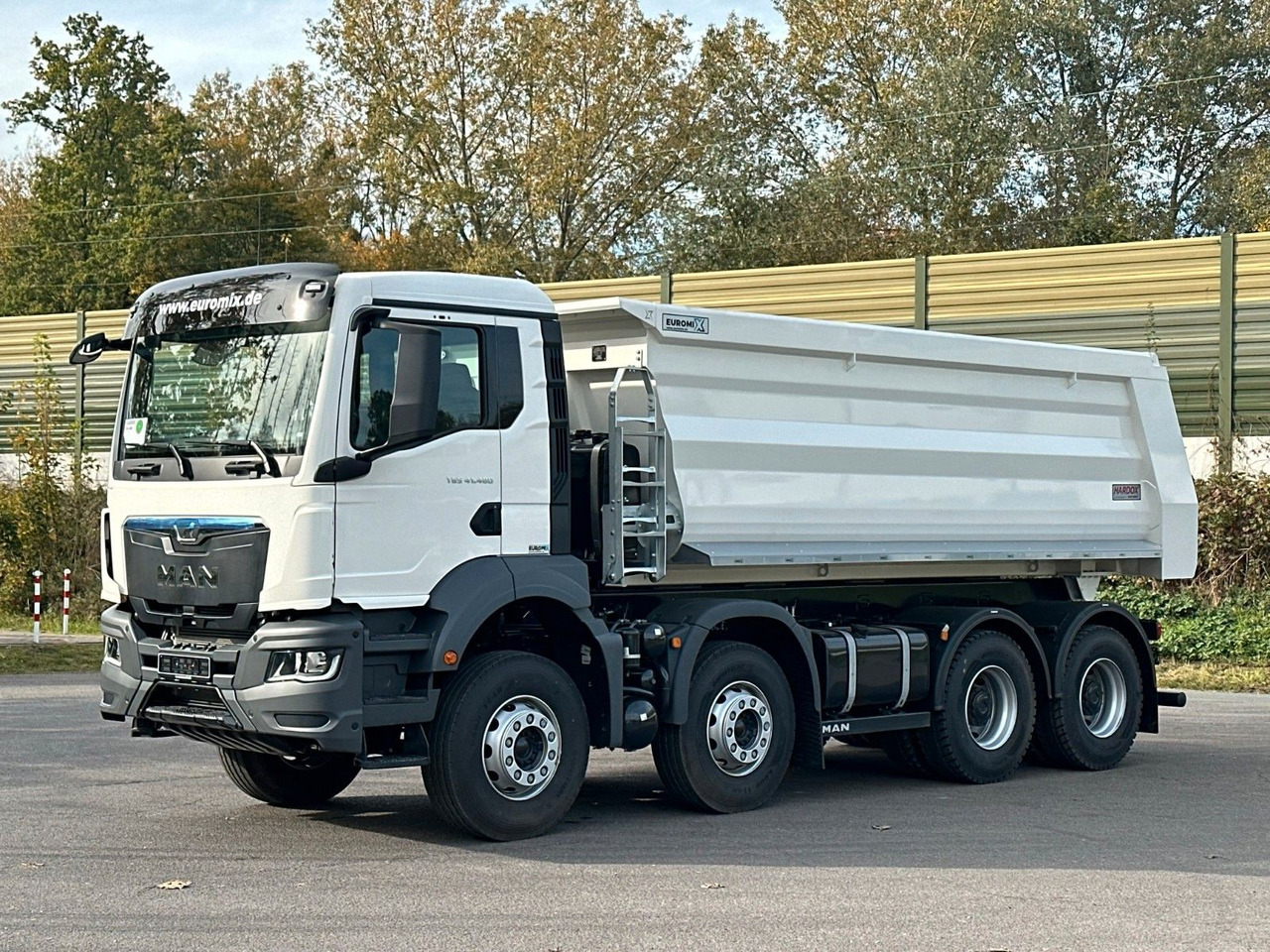 Самоскид вантажівка MAN TGS 41.520 BB 8X4 Euromix Retarder: фото 10