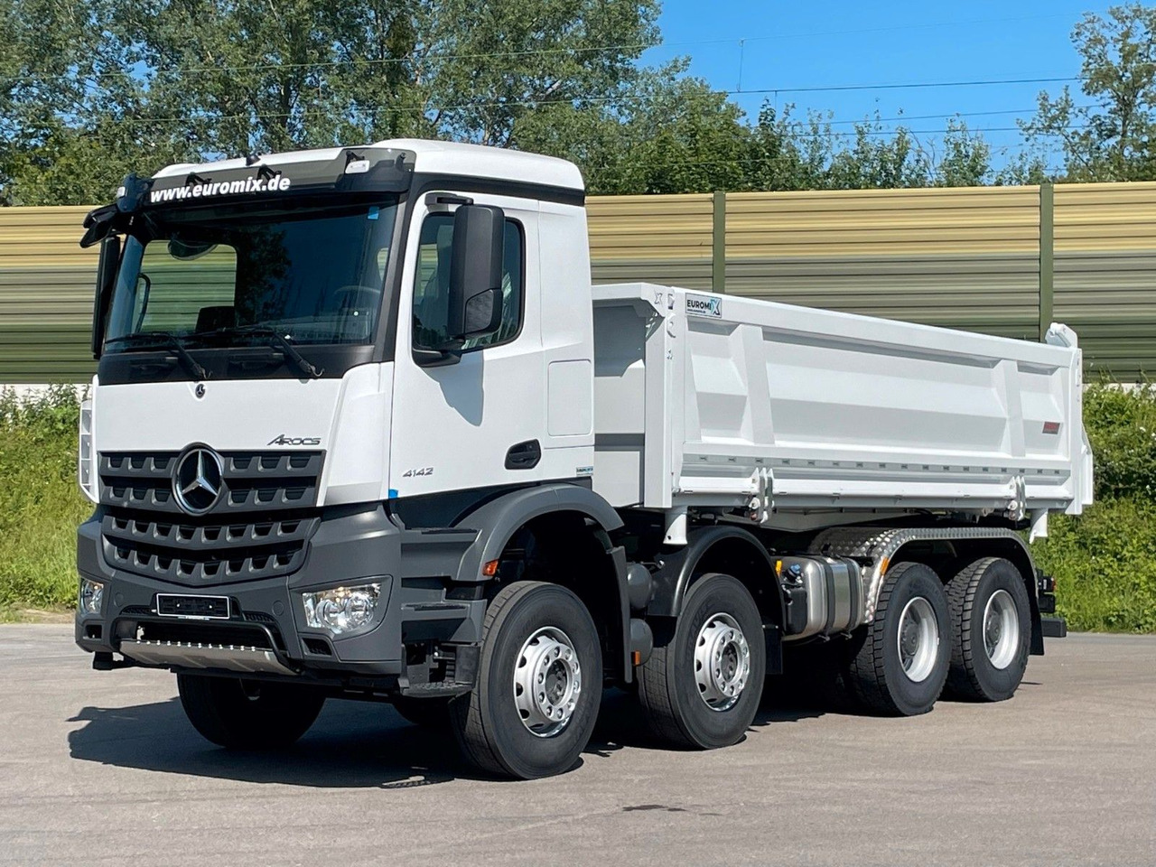 Mercedes-Benz 4145 8X4 Euromix EMT 3-Seiten-Kipper - Самоскид вантажівка: фото 1 Mercedes-Benz 4145 8X4 Euromix EMT 3-Seiten-Kipper - Самоскид вантажівка: фото 1