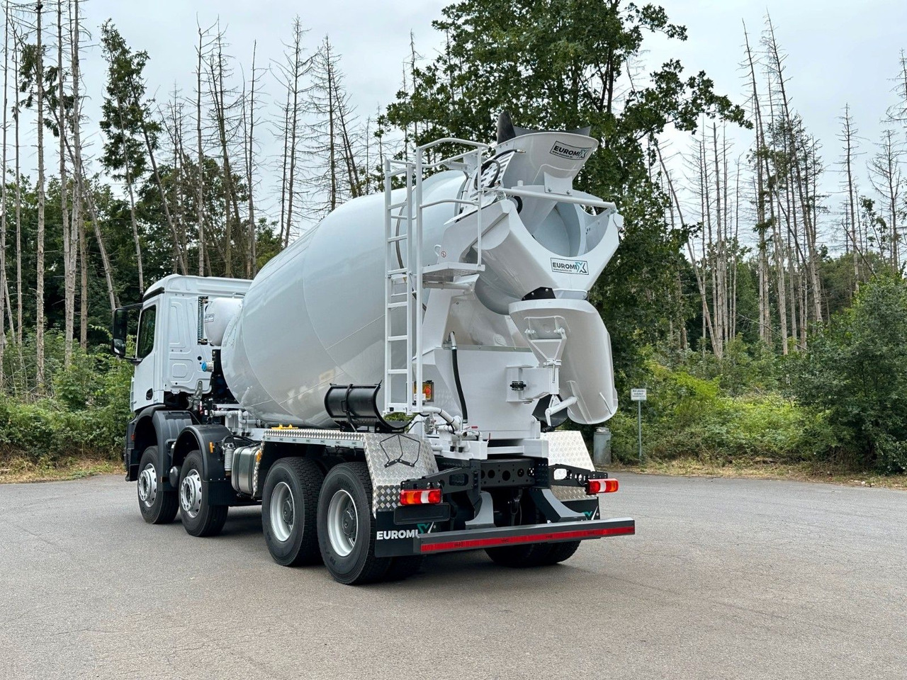 Mercedes-Benz AROCS 5 4142 B 8X4 Euro 3 EuromixMTP EM 10 - Автобетонозмішувач: фото 5 Mercedes-Benz AROCS 5 4142 B 8X4 Euro 3 EuromixMTP EM 10 - Автобетонозмішувач: фото 5