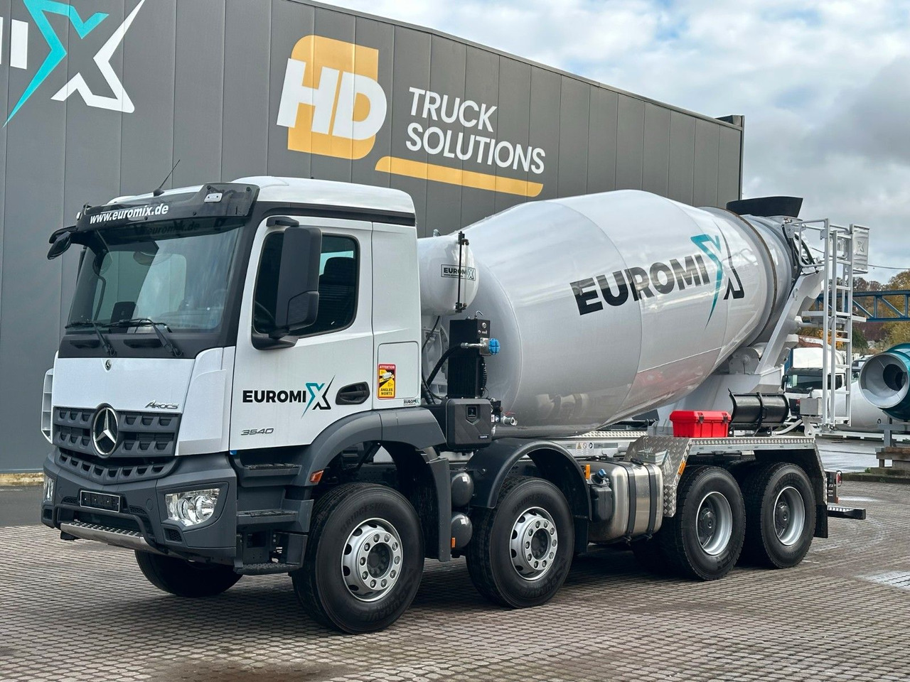 Mercedes-Benz Arocs 5 3540 8x4 EURO 6e EuromixMTP EM 9 L - Автобетонозмішувач: фото 1 Mercedes-Benz Arocs 5 3540 8x4 EURO 6e EuromixMTP EM 9 L - Автобетонозмішувач: фото 1