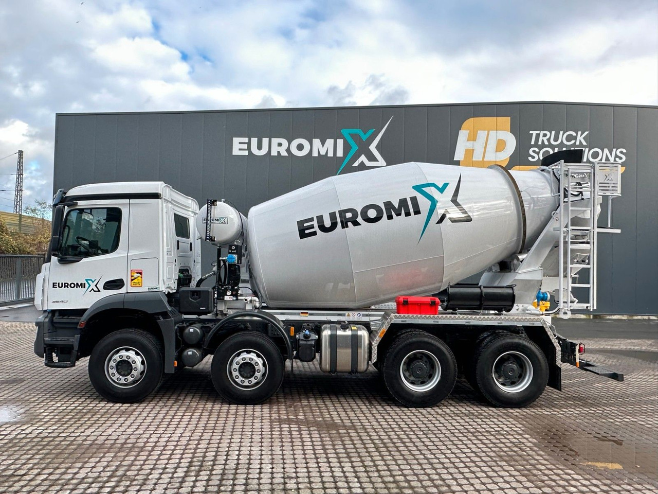 Mercedes-Benz Arocs 5 3540 8x4 EURO 6e EuromixMTP EM 9 L - Автобетонозмішувач: фото 3 Mercedes-Benz Arocs 5 3540 8x4 EURO 6e EuromixMTP EM 9 L - Автобетонозмішувач: фото 3