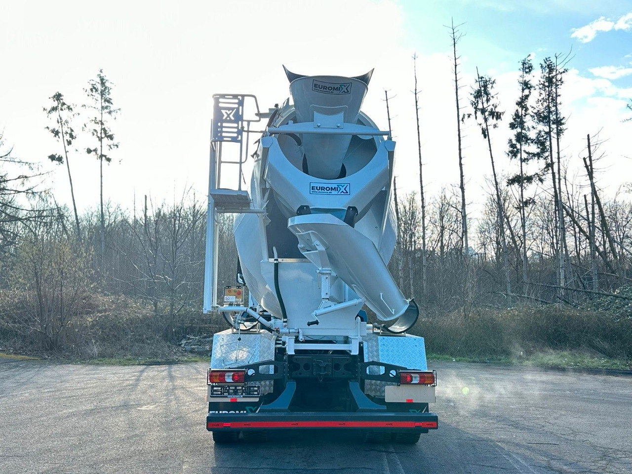 Mercedes-Benz Arocs 5 3743 8X4 / Euro6e EuromixMTP EM 10 L - Автобетонозмішувач: фото 5 Mercedes-Benz Arocs 5 3743 8X4 / Euro6e EuromixMTP EM 10 L - Автобетонозмішувач: фото 5