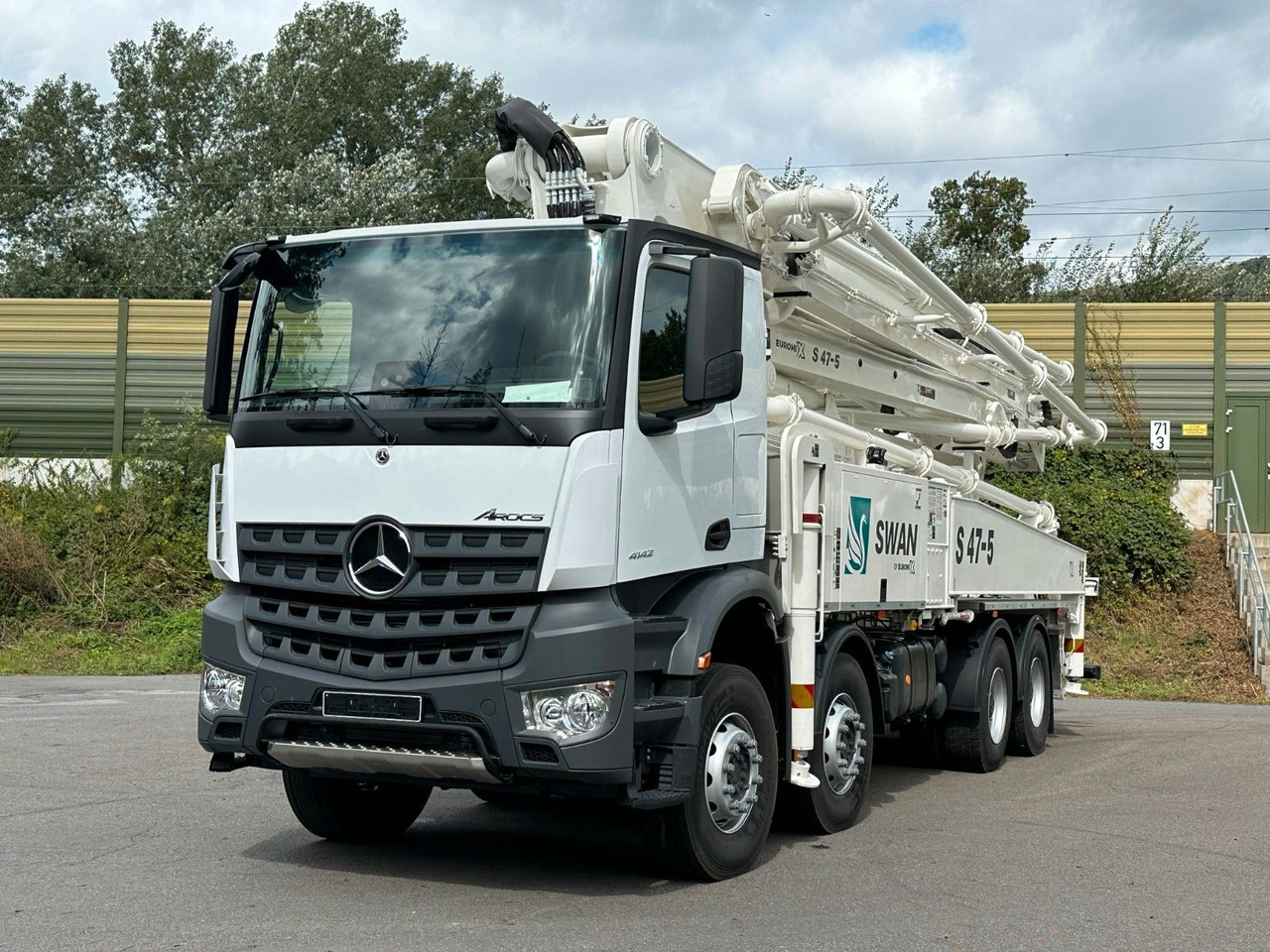 Mercedes-Benz Arocs 5 4142 8x4 SWAN TSP 47-5 160RZ ( 47m ) - Автобетонозмішувач: фото 2 Mercedes-Benz Arocs 5 4142 8x4 SWAN TSP 47-5 160RZ ( 47m ) - Автобетонозмішувач: фото 2