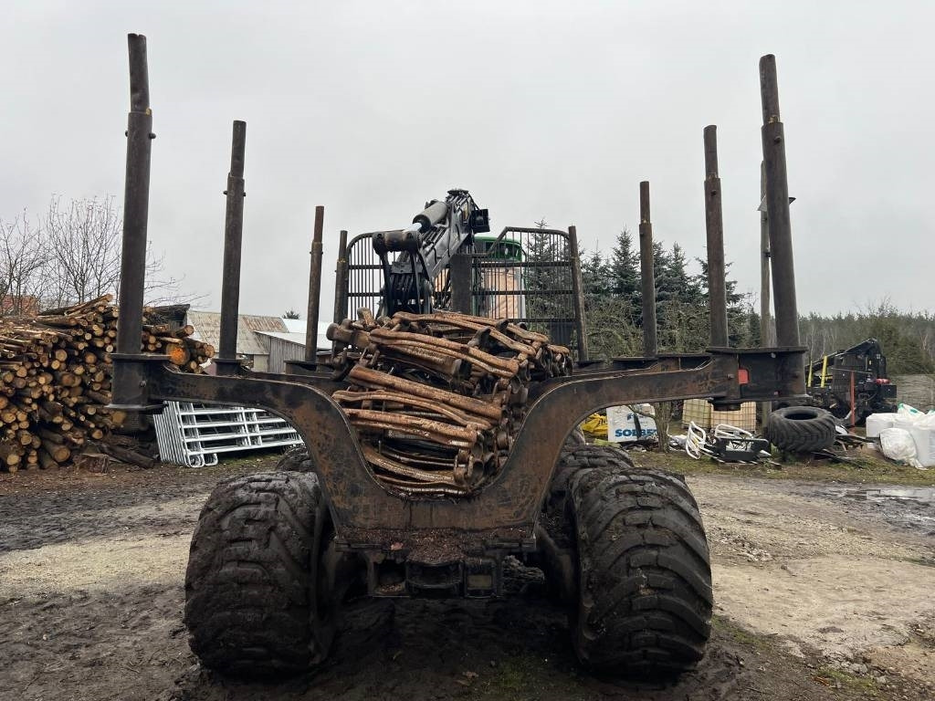 Форвардер John Deere 1010 E: фото 6