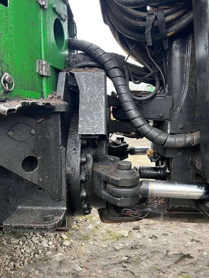 Форвардер John Deere 1010 E: фото 15