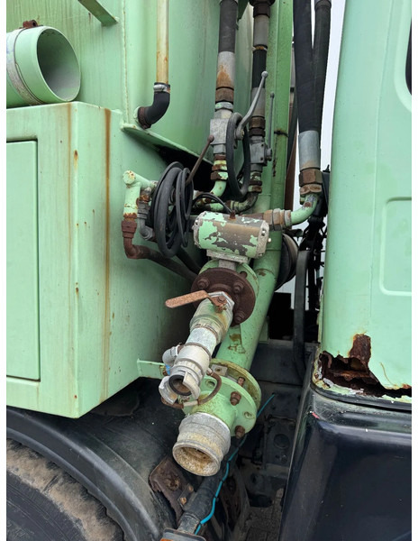 MAN F8 **32.291 8x4-6Cyl-BELGIAN TRUCK-BIG AXXLES** - Асенізатори: фото 5 MAN F8 **32.291 8x4-6Cyl-BELGIAN TRUCK-BIG AXXLES** - Асенізатори: фото 5